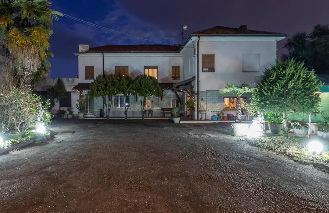 Casa Stella Malpensa-1